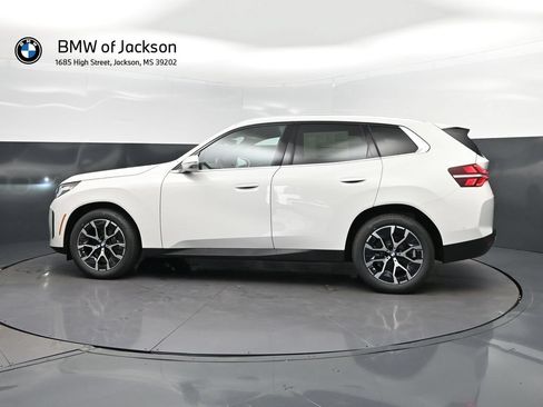 New 2026 BMW X3 xDrive30i w/ Premium Package AWD/4WD image 4