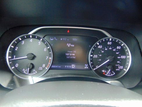 Used 2022 Nissan Frontier SV AWD/4WD image 38
