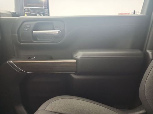 Used 2022 Chevrolet Silverado 2500 LT w/ Convenience Package image 29