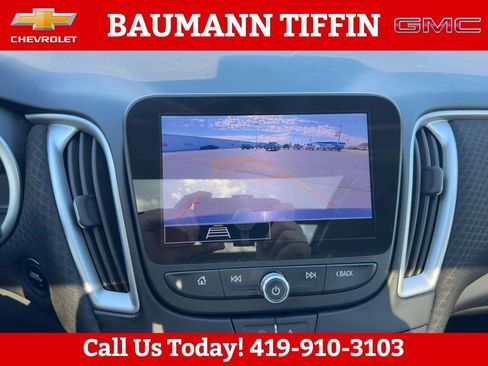 Used 2023 Chevrolet Malibu LT FWD image 23