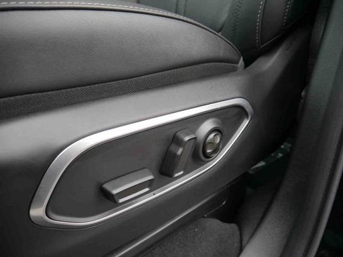 New 2025 Jeep Wagoneer L Series II image 26