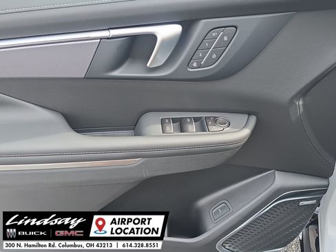 New 2026 Buick Enclave Sport Touring w/ Power Package image 23