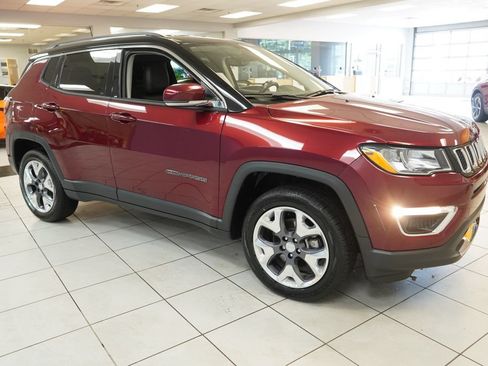 Used 2021 Jeep Compass Limited AWD/4WD image 13
