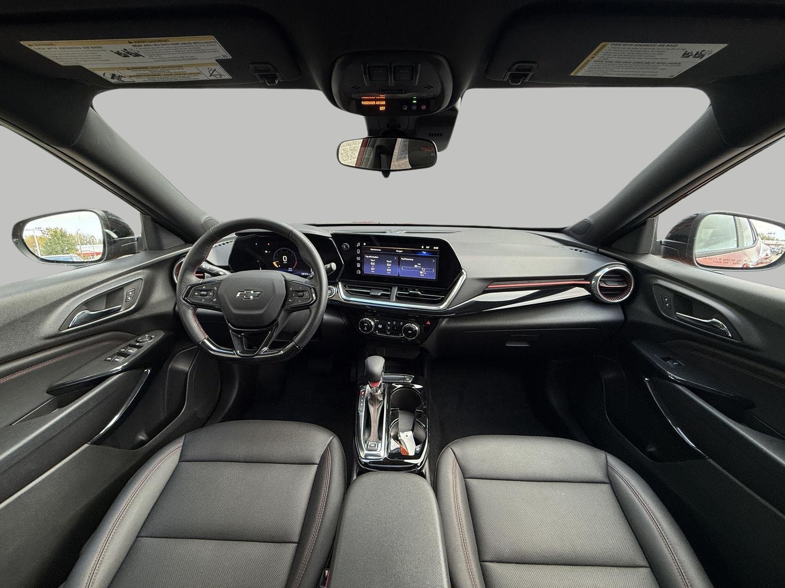 Used 2024 Chevrolet Trax RS w/ Sunroof Package FWD image 5
