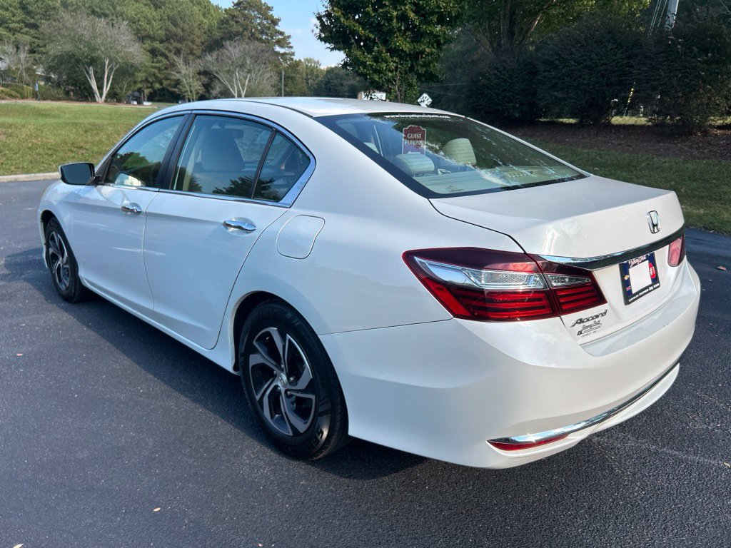 Used 2016 Honda Accord LX image 16