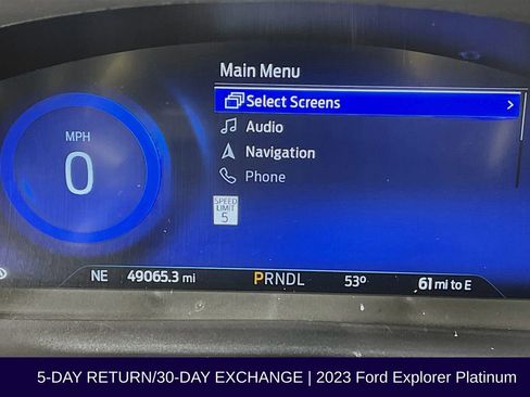 Used 2023 Ford Explorer Platinum w/ Technology Package AWD/4WD image 16