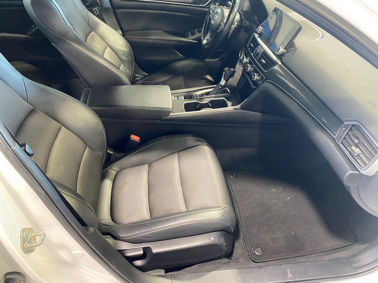 Used 2020 Honda Accord Sport image 18