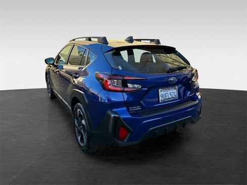 Used 2025 Subaru Crosstrek 2.5i Limited w/ Crosstrek Mirror Package image 4