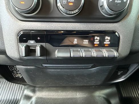 Used 2022 RAM 1500 Tradesman w/ Tradesman Group AWD/4WD image 15