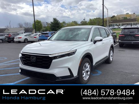 Used 2024 Honda CR-V LX image 2