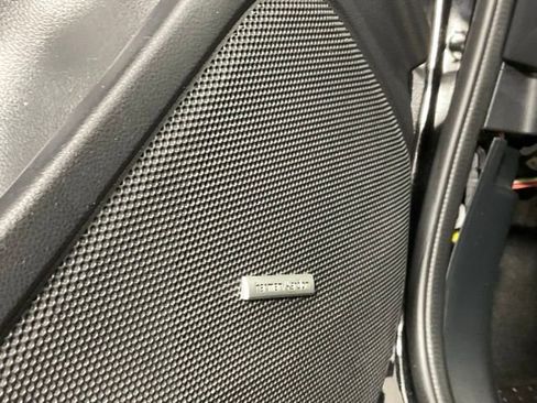 Used 2019 Subaru Forester Touring w/ Popular Package #3 image 11