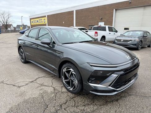 New 2026 Hyundai Sonata SEL AWD/4WD image 11