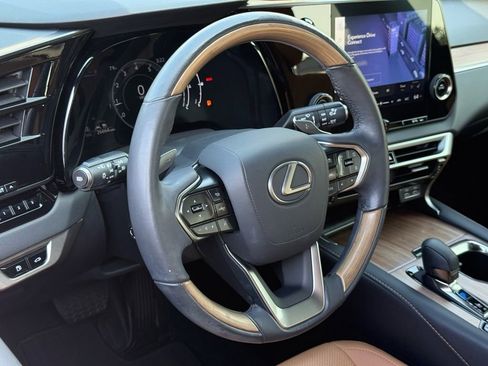 Certified 2023 Lexus RX 350 Premium w/ Accessory Package (Z1) image 20