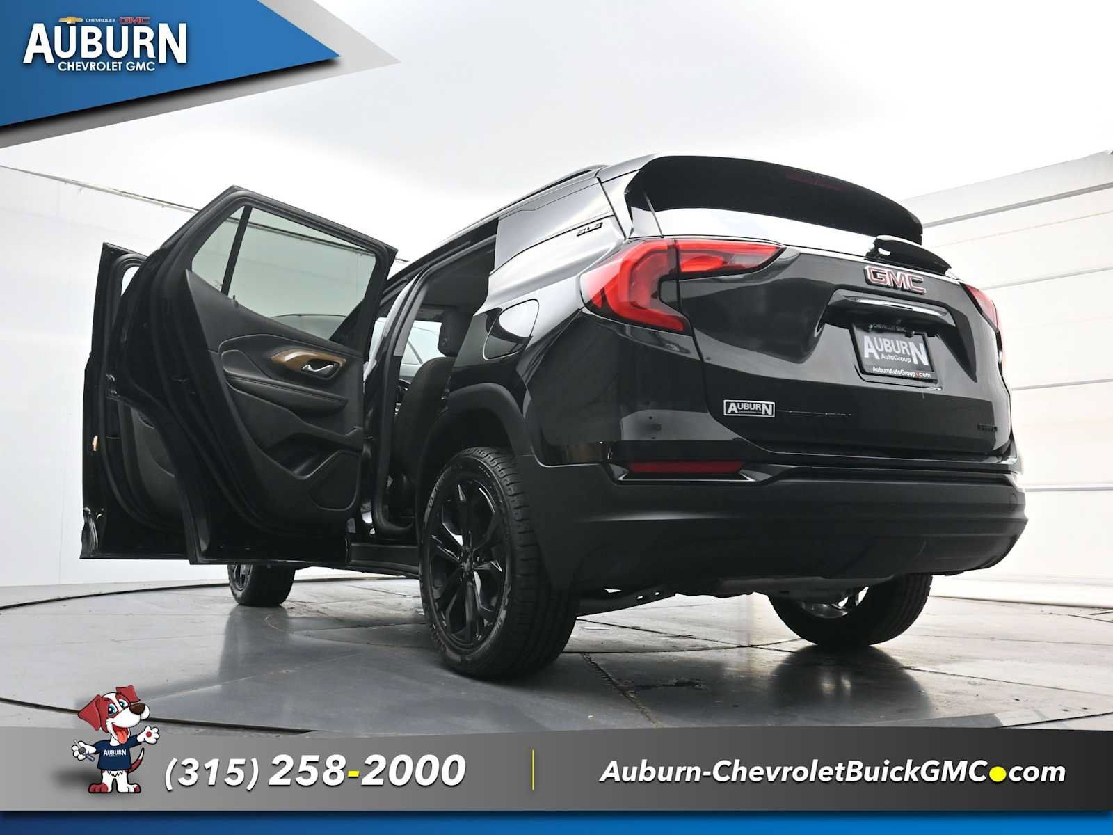 Used 2021 GMC Terrain SLE w/ Driver Convenience Package AWD/4WD image 41