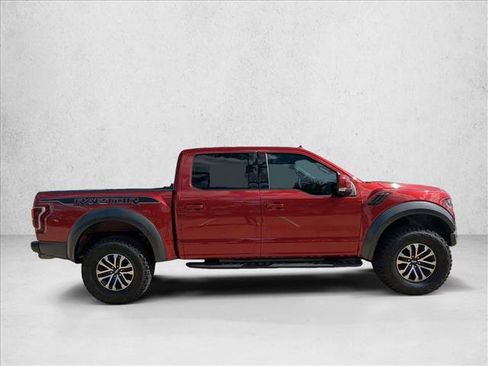 Used 2019 Ford F150 Raptor w/ Equipment Group 802A Luxury image 4