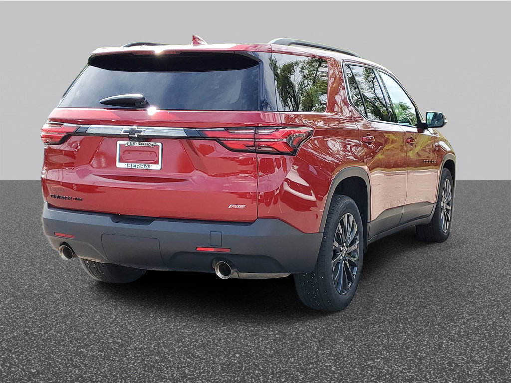 Used 2023 Chevrolet Traverse RS w/ LPO, Floor Liner Package AWD/4WD image 3