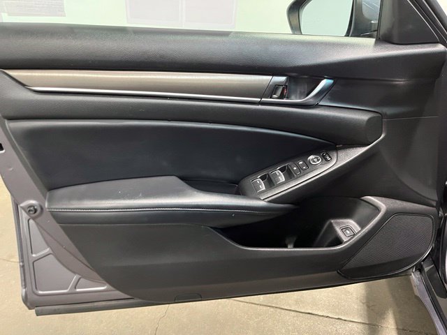 Used 2018 Honda Accord LX image 20