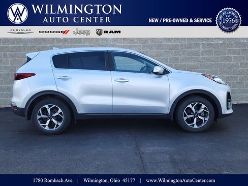 Used 2020 Kia Sportage LX image 1