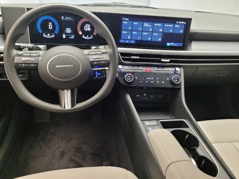 Used 2025 Hyundai Sonata SEL FWD image 22