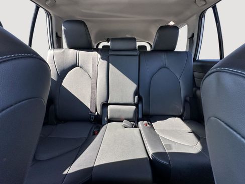 Certified 2024 Toyota Grand Highlander XLE image 53