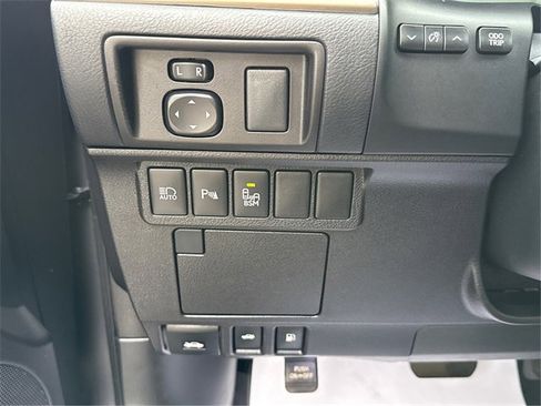 Used 2016 Lexus ES 350 image 19