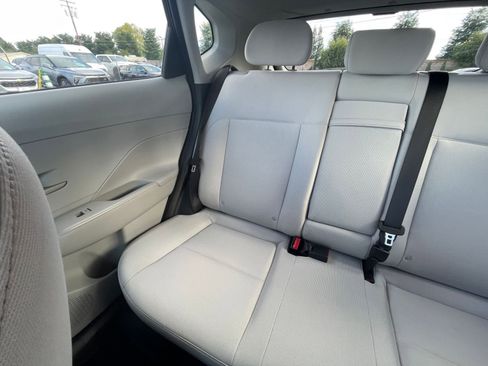 Used 2025 Hyundai Kona SEL image 39