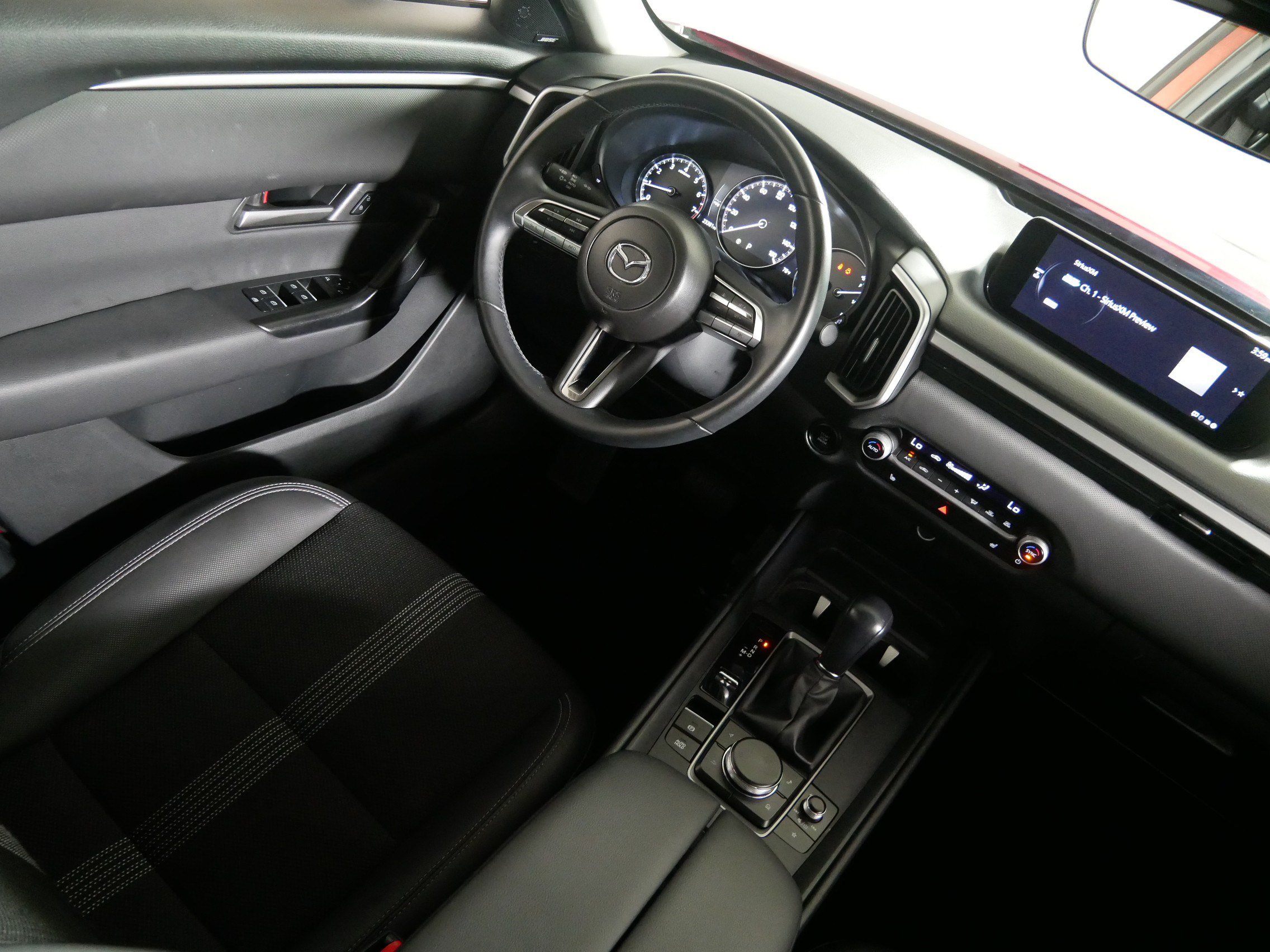 Used 2025 MAZDA CX-50 AWD 2.5 S w/ Premium Package image 9