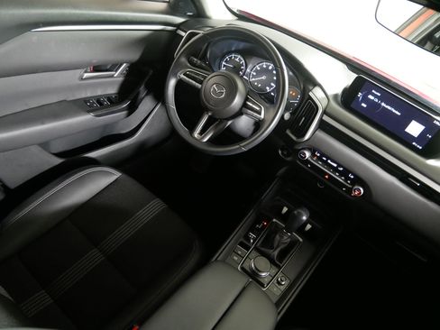 Used 2025 MAZDA CX-50 AWD 2.5 S w/ Premium Package image 9