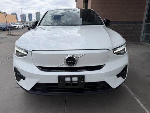 Used 2024 Volvo C40 P8 Recharge Ultimate w/ Protection Package Premier image 10