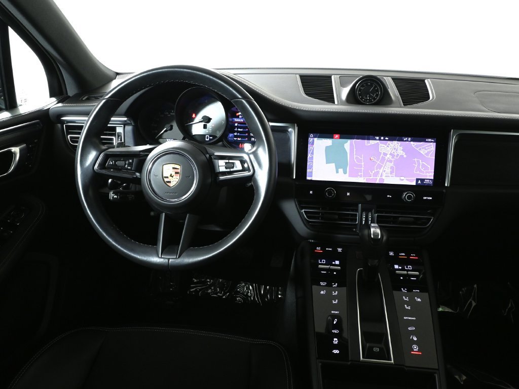 Used 2024 Porsche Macan GTS AWD/4WD image 17