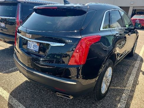 Used 2019 Cadillac XT5 AWD image 3