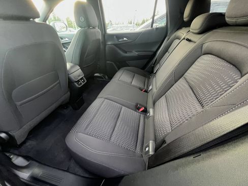 Used 2025 Chevrolet Equinox LT FWD image 28
