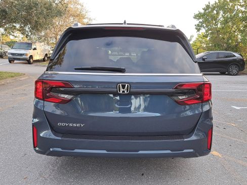 New 2026 Honda Odyssey EX-L image 5