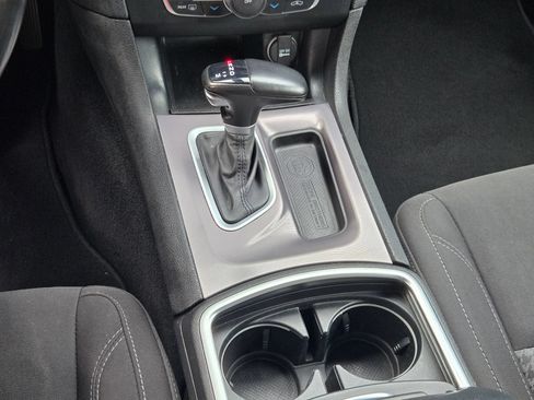 Used 2023 Dodge Charger SXT RWD image 32