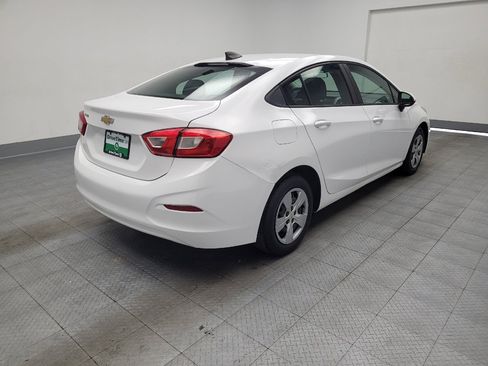 Used 2018 Chevrolet Cruze LS FWD image 9