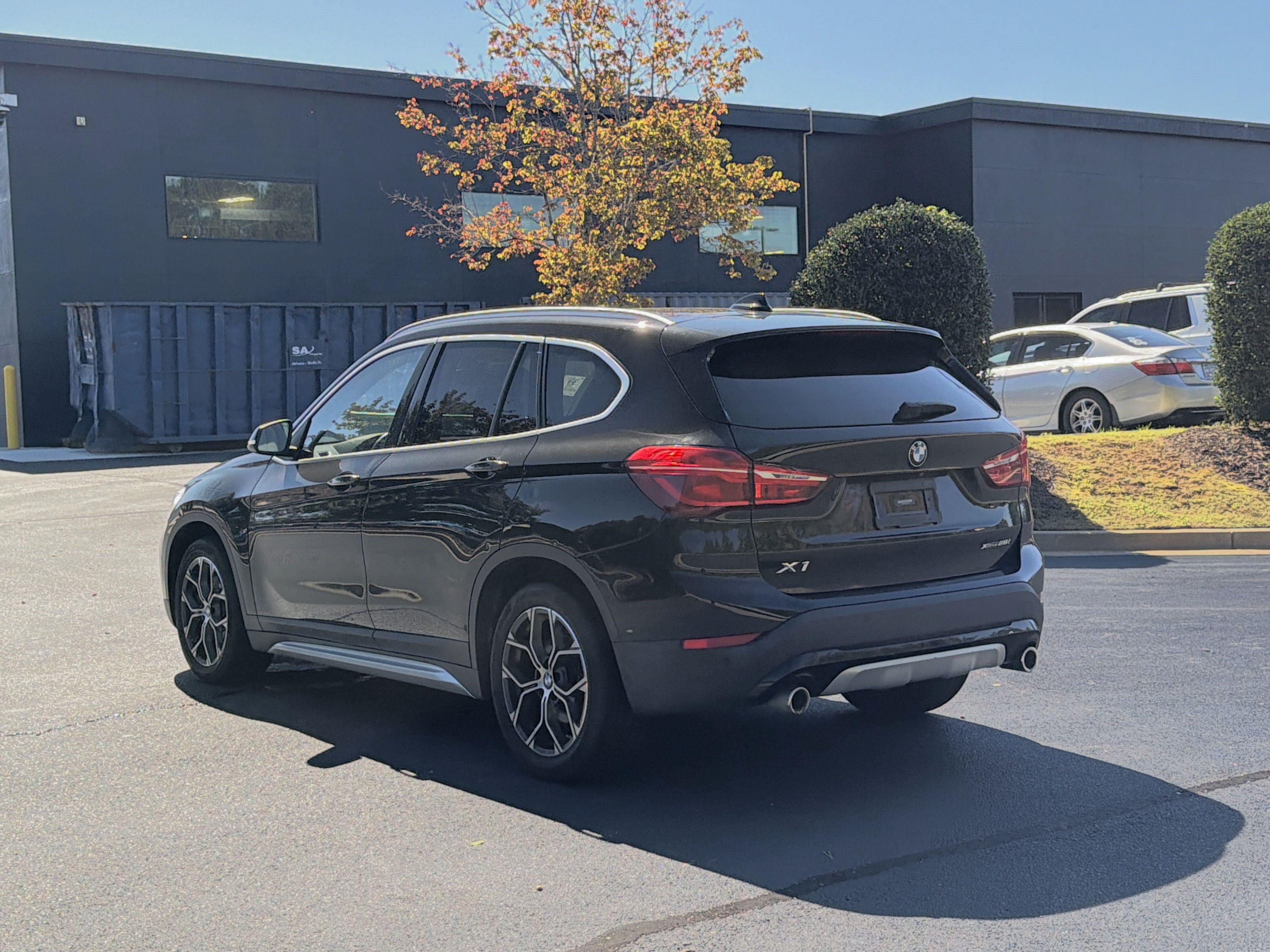 Used 2020 BMW X1 xDrive28i w/ Convenience Package AWD/4WD image 13