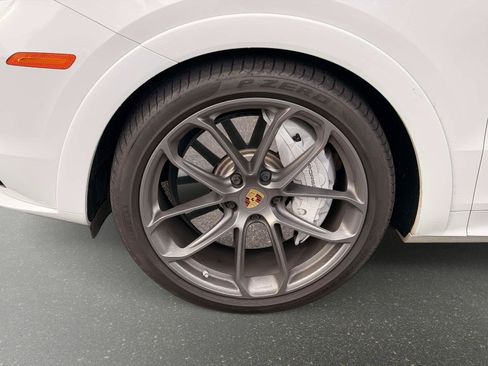 Used 2020 Porsche Cayenne Turbo AWD/4WD image 10