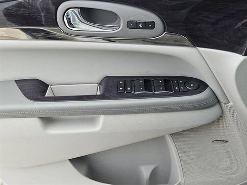 Used 2017 Buick Enclave Premium w/ Experience Buick Package image 17