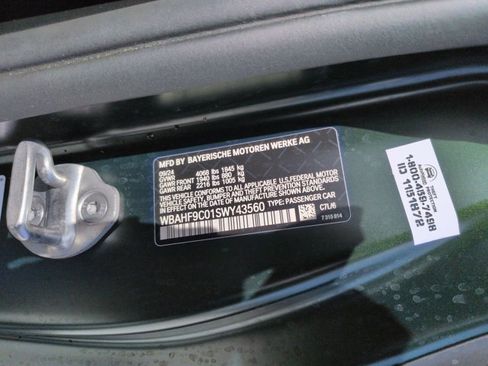 Certified 2025 BMW Z4 M40i w/ Edition RWD image 14