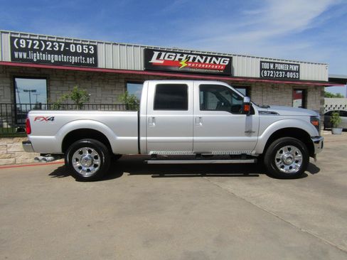 Used 2012 Ford F250 Lariat w/ Lariat Ultimate Pkg AWD/4WD image 5