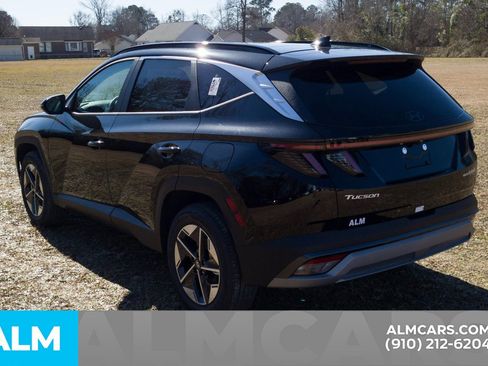 Certified 2025 Hyundai Tucson SEL image 7