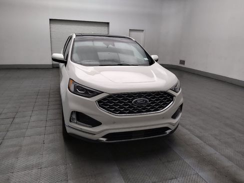 Used 2020 Ford Edge Titanium w/ Equipment Group 301A FWD image 14