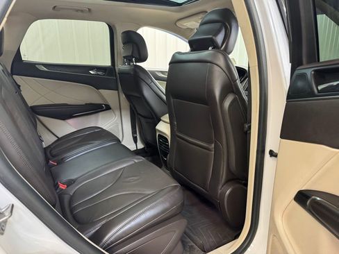 Used 2017 Lincoln MKC Reserve image 26