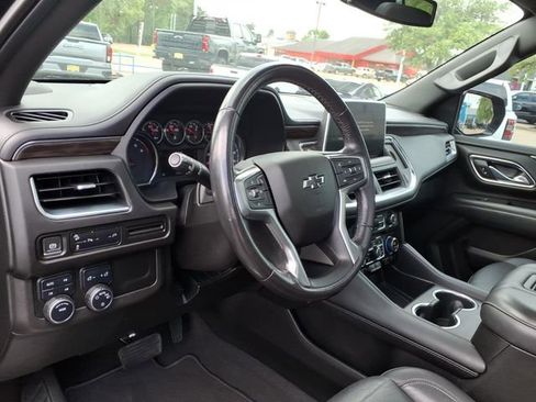 Used 2021 Chevrolet Tahoe Z71 image 18