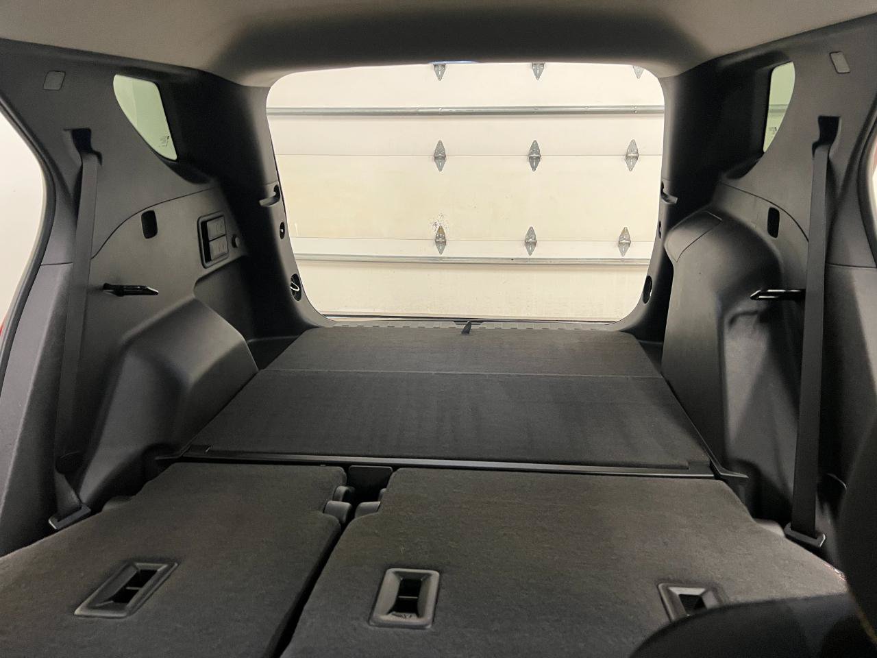 Used 2021 Chevrolet Equinox LT FWD image 58