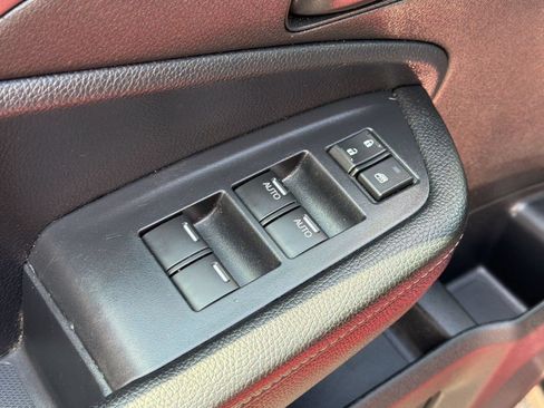 Used 2025 Honda Passport EX-L image 25