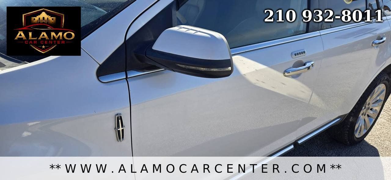 Used 2012 Lincoln MKX AWD image 9