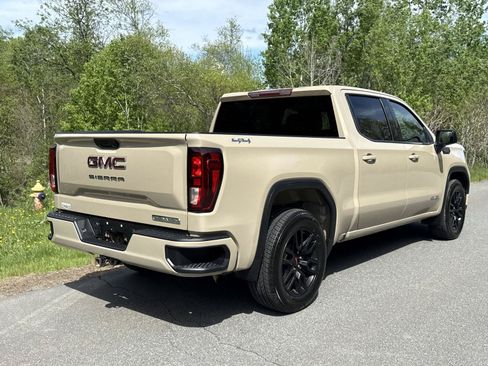 Used 2023 GMC Sierra 1500 Elevation AWD/4WD image 7