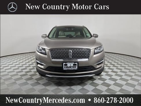 Used 2019 Lincoln MKC Select w/ Select Plus Package image 2