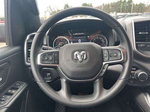 New 2026 RAM 1500 Express AWD/4WD image 15